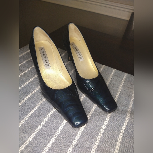 Monique Made in Spain Heels Blue and Teal size 9 1/2 - Picture 2 of 7